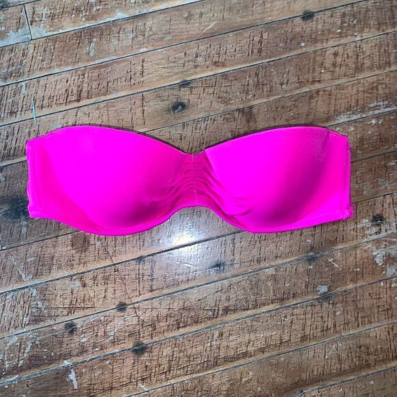 Victoria’s Secret hot pink barbiecore strapless 32B bikini top - Picture 1 of 3